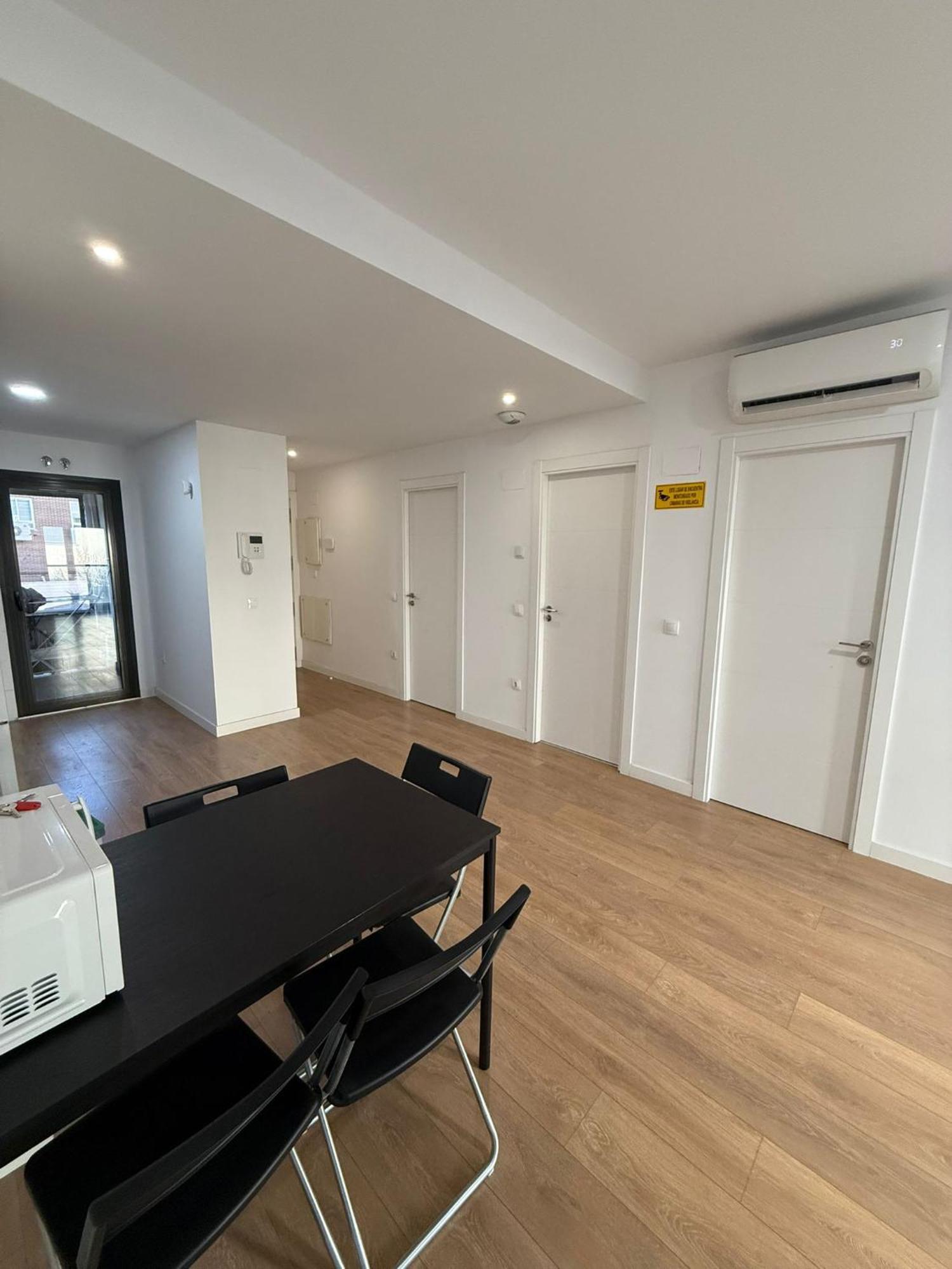 To Room Madrid Porras Exterior photo